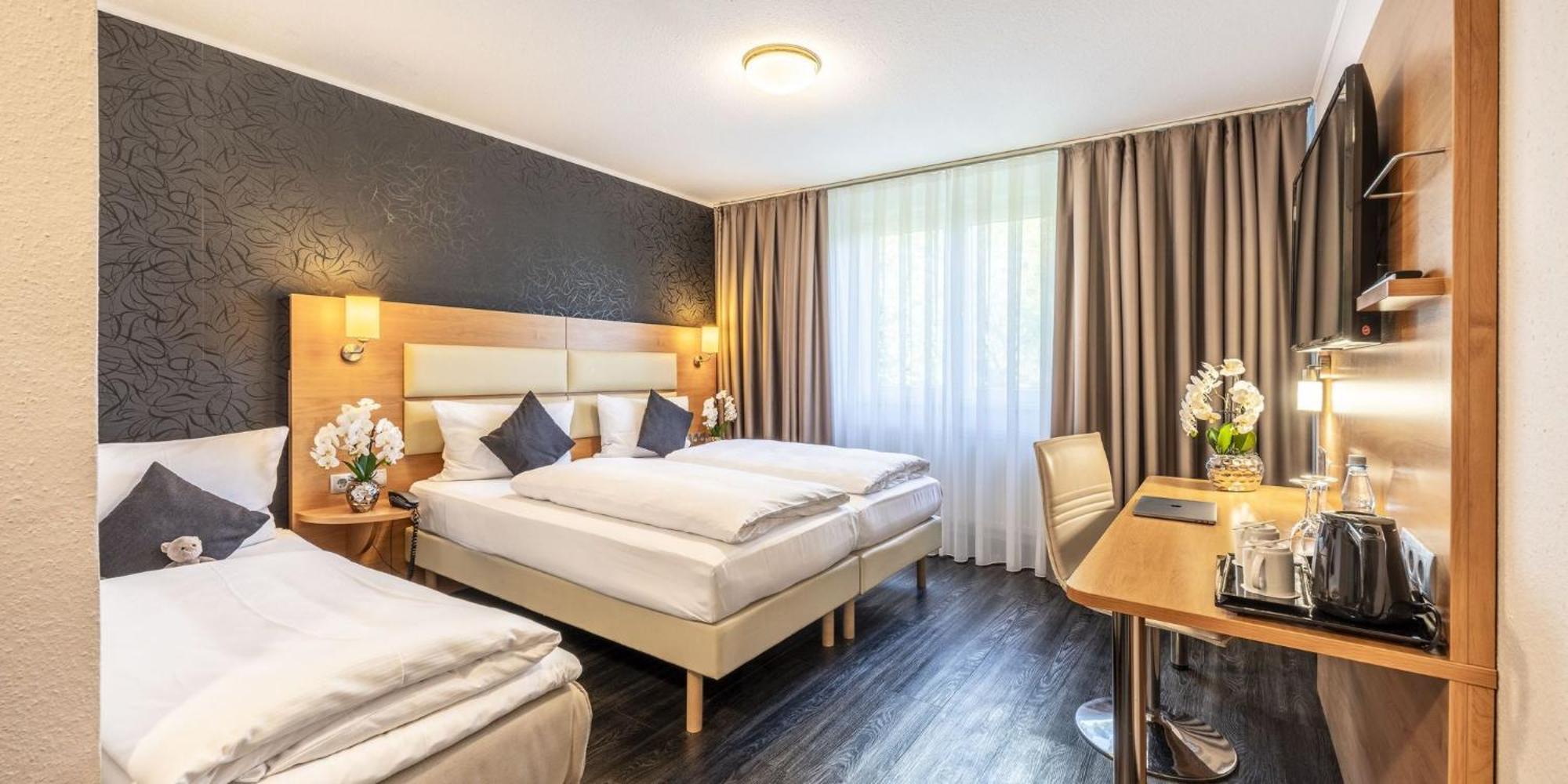 Best Western Plaza Hotel Stuttgart-Filderstadt Exterior foto