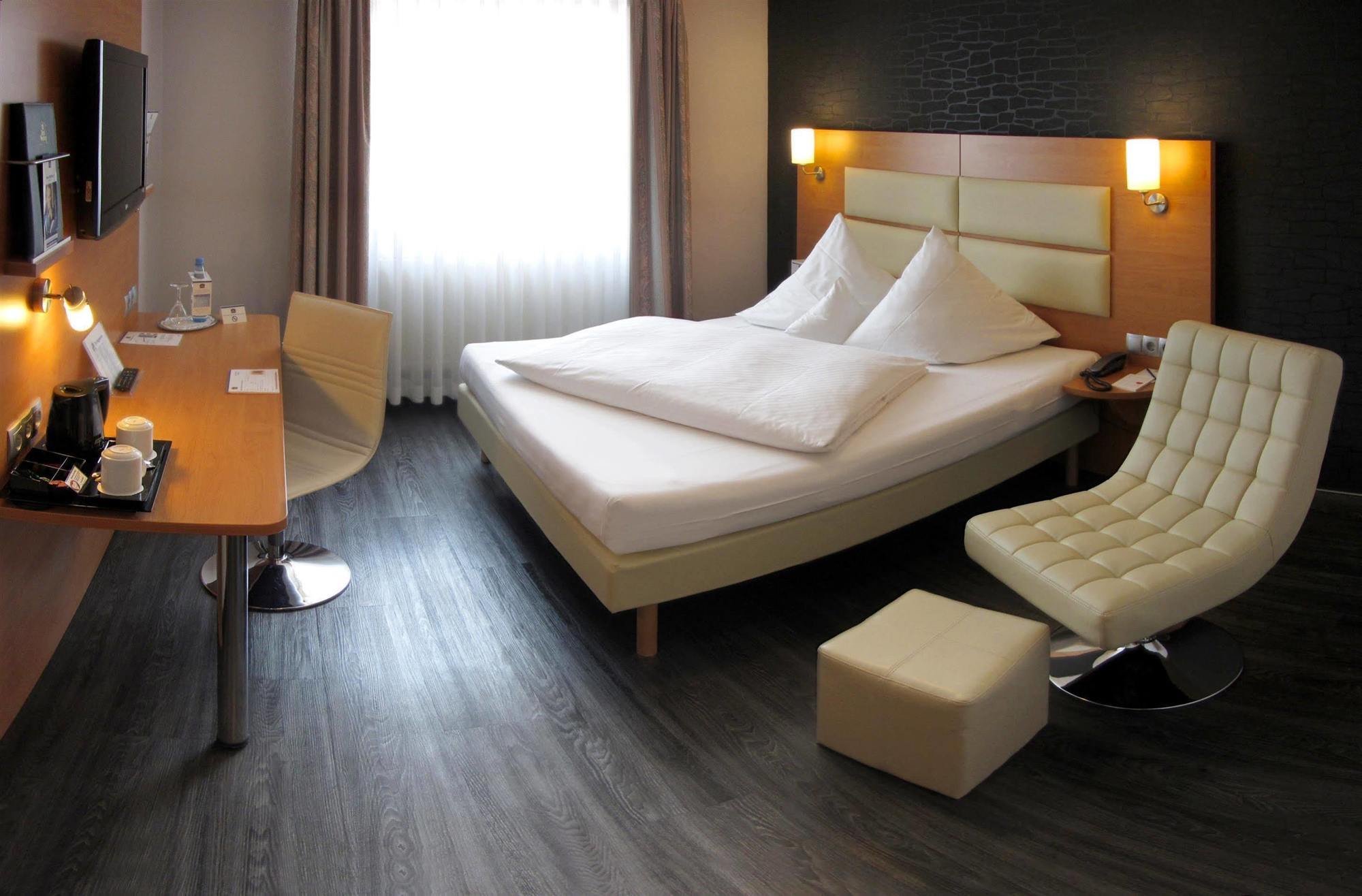Best Western Plaza Hotel Stuttgart-Filderstadt Zimmer foto